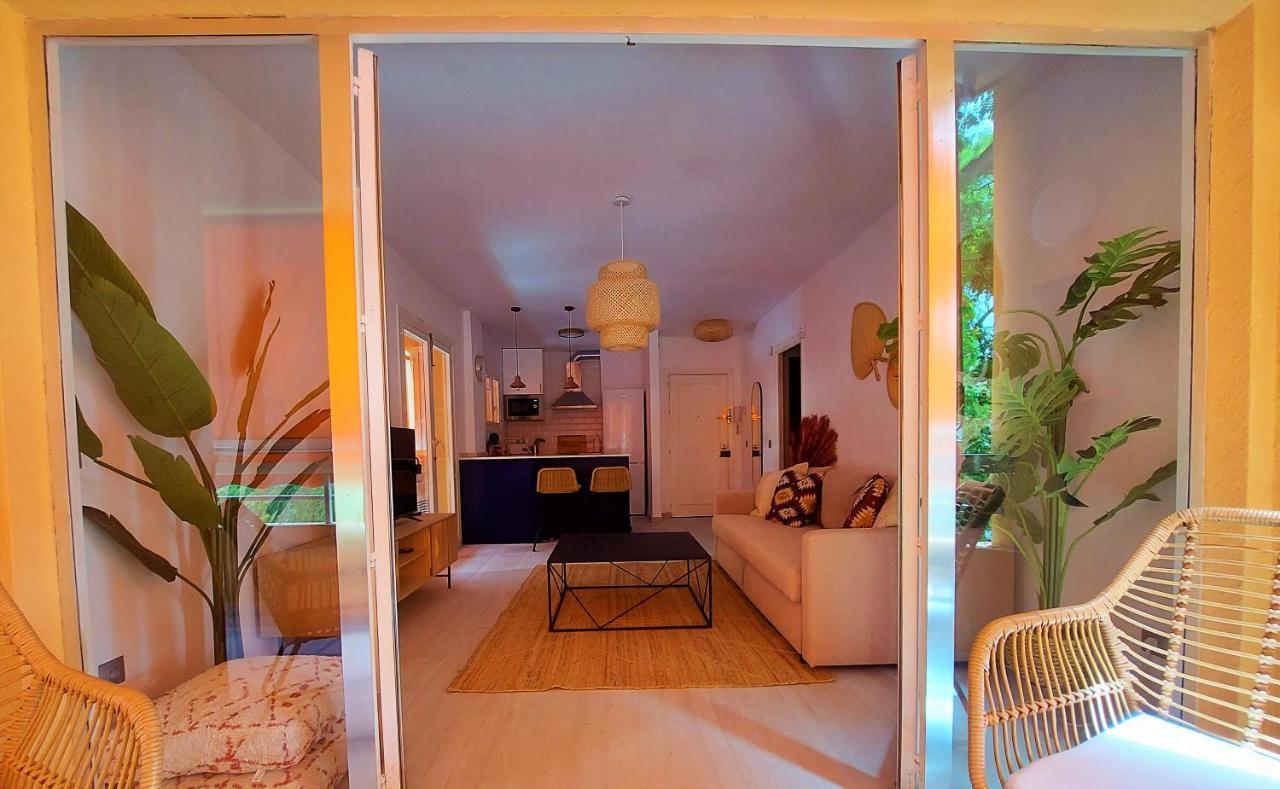 Cozy 2-Bed 2-Bathroom Apartment In Marbella Town Centre Kültér fotó