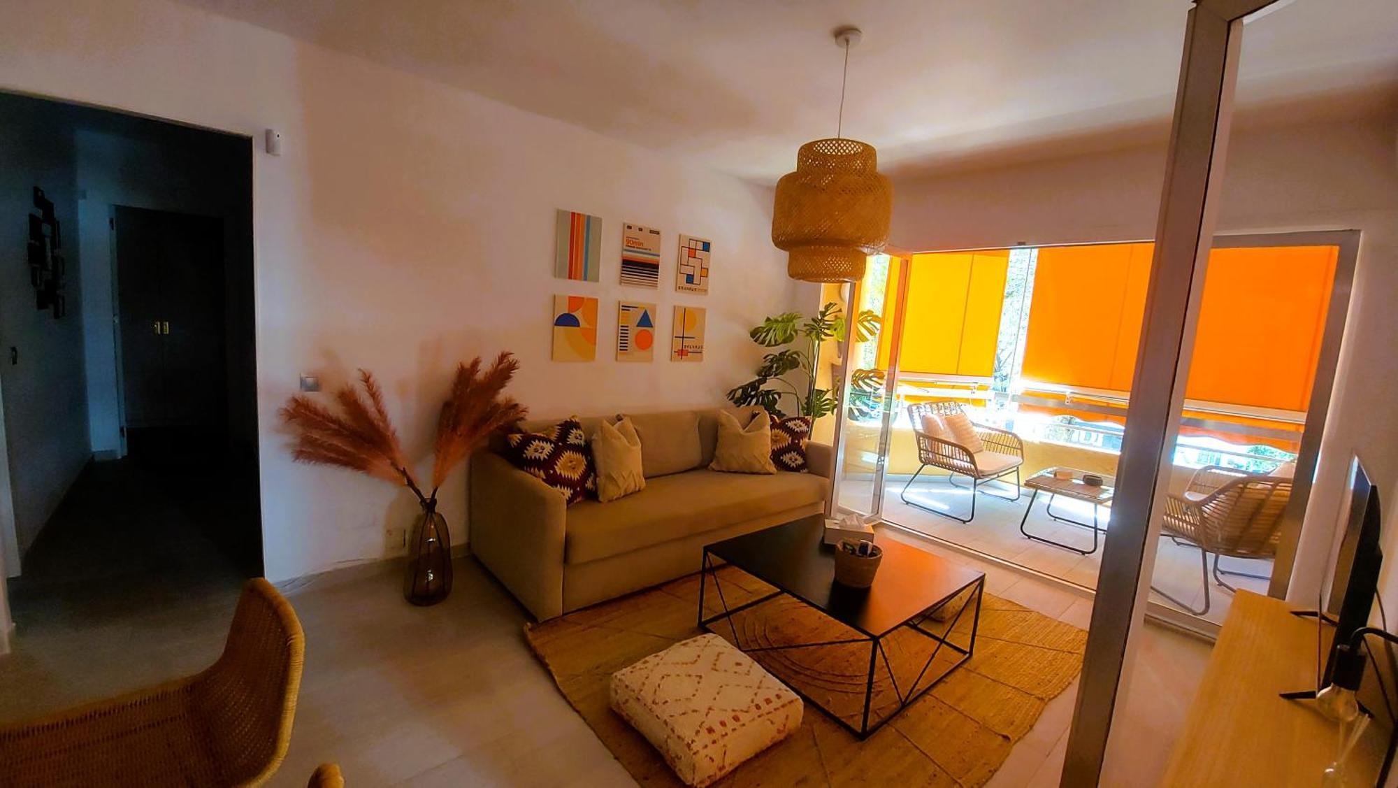 Cozy 2-Bed 2-Bathroom Apartment In Marbella Town Centre Kültér fotó